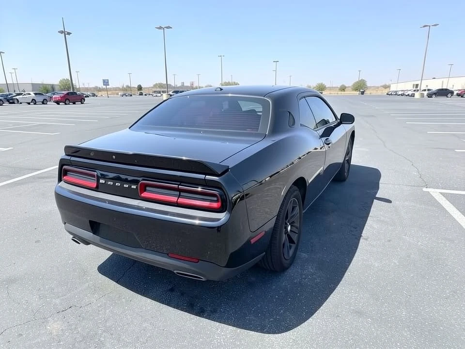 2019 Dodge Challenger 3rd Gen - Image 3 of 4