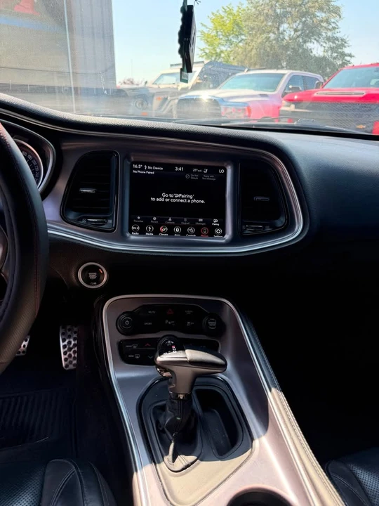 2019 Dodge Challenger 3rd Gen - Image 15 of 18
