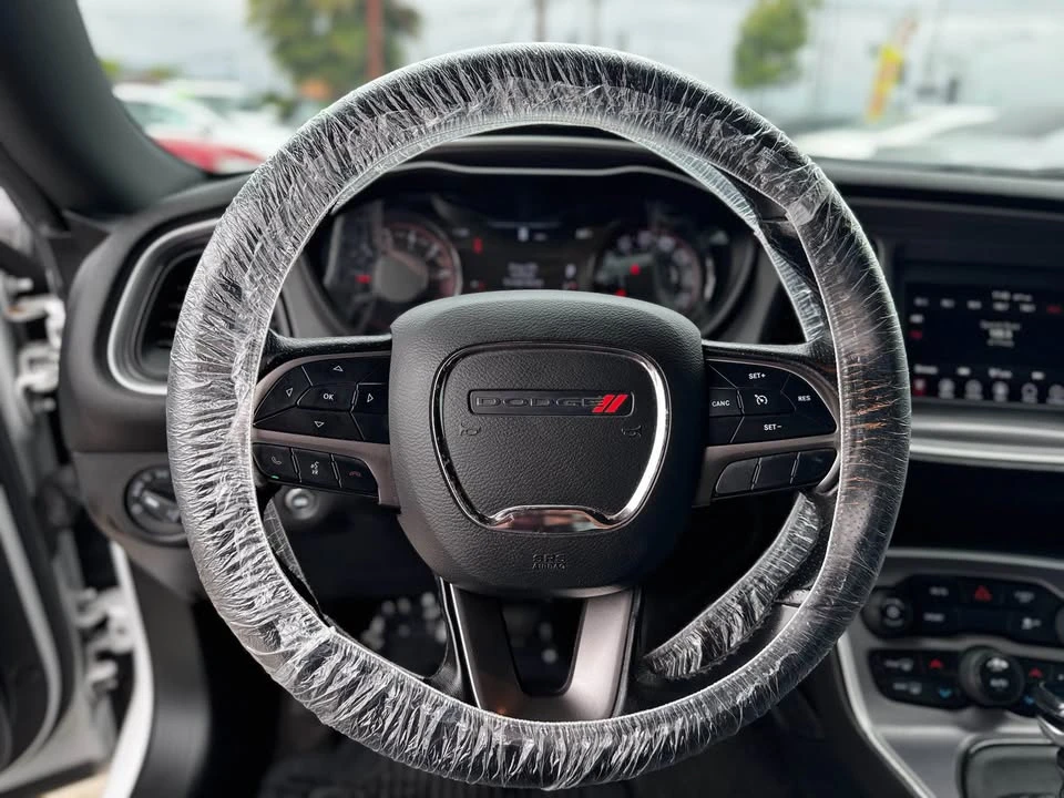 2019 Dodge Challenger - Image 10 of 18
