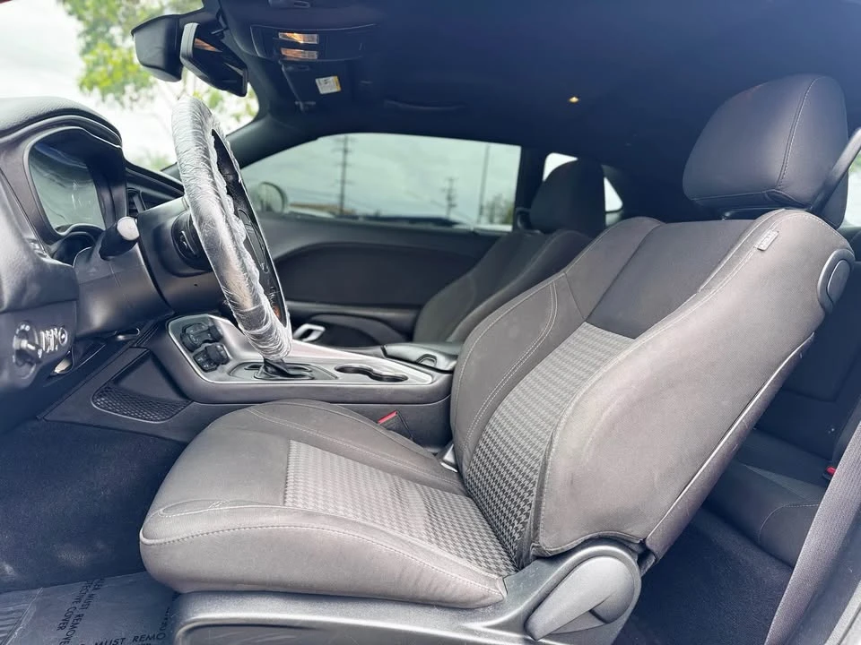 2019 Dodge Challenger - Image 9 of 18