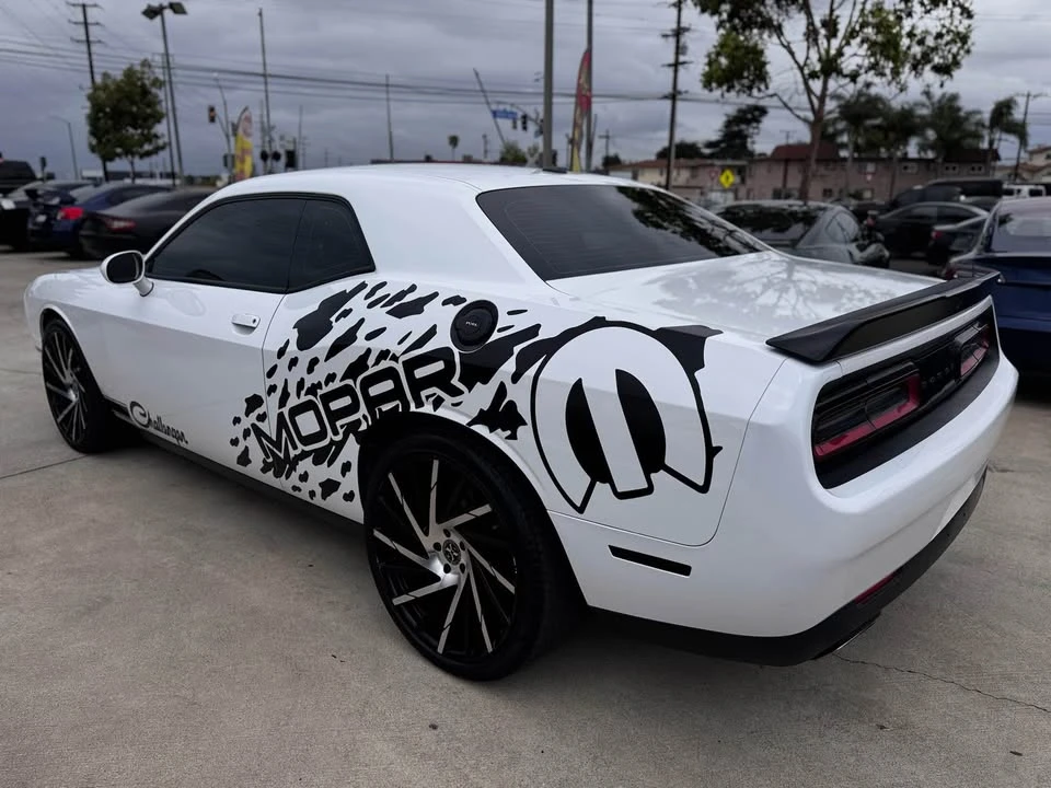 2019 Dodge Challenger - Image 6 of 18