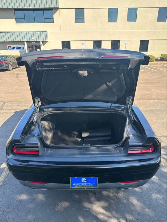 2019 Dodge Challenger 3rd Gen - Image 8 of 12