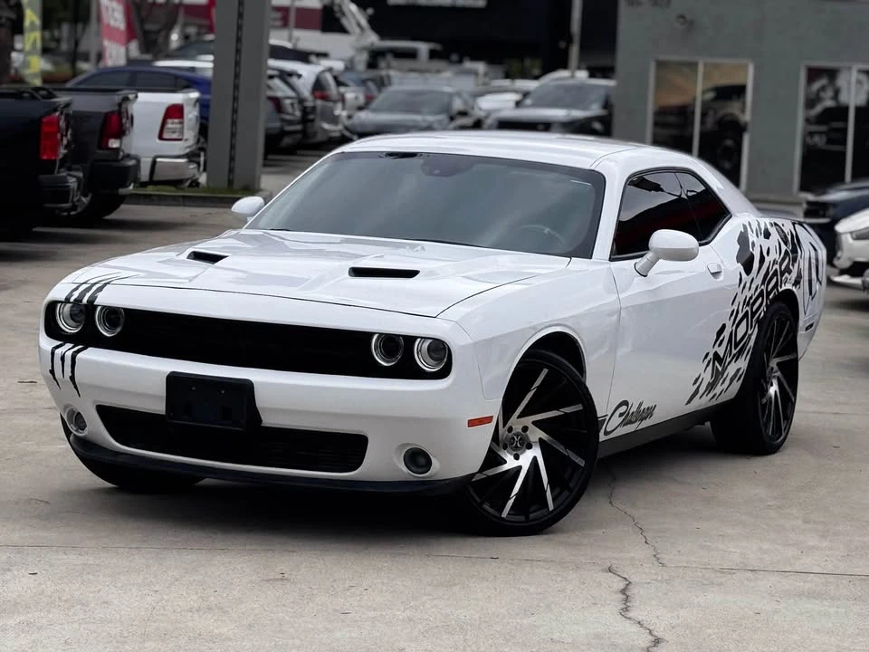 2019 Dodge Challenger - Image 3 of 18