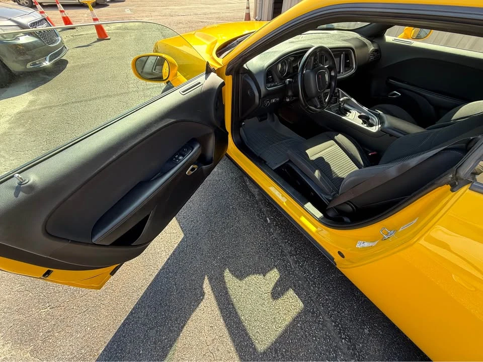 2019 Dodge Challenger 3rd Gen - Image 11 of 14