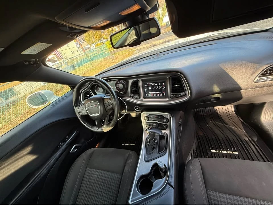 2019 Dodge Challenger 3rd Gen - Image 6 of 9