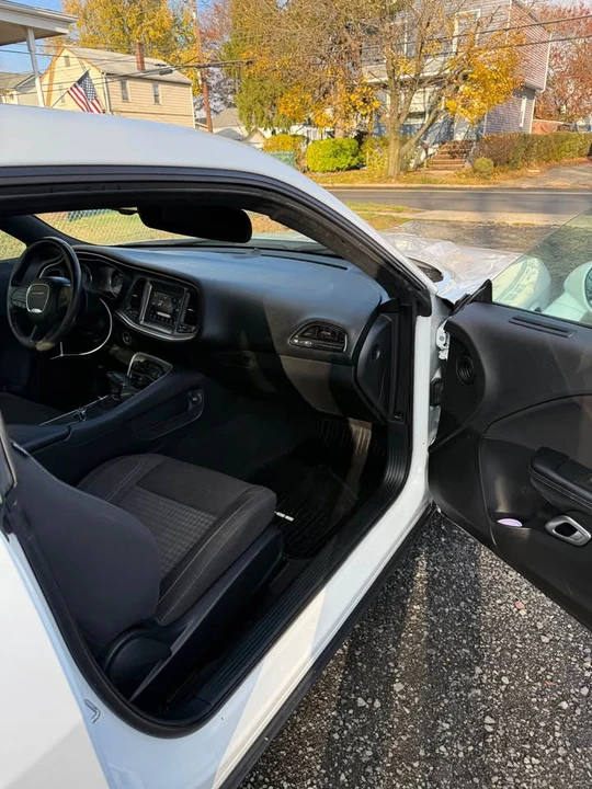 2019 Dodge Challenger 3rd Gen - Image 8 of 9