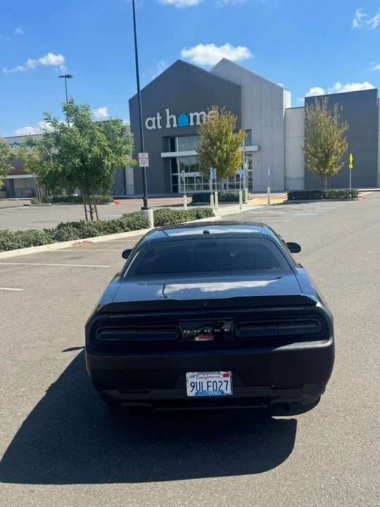 2019 Dodge Challenger 3rd Gen - Image 2 of 9