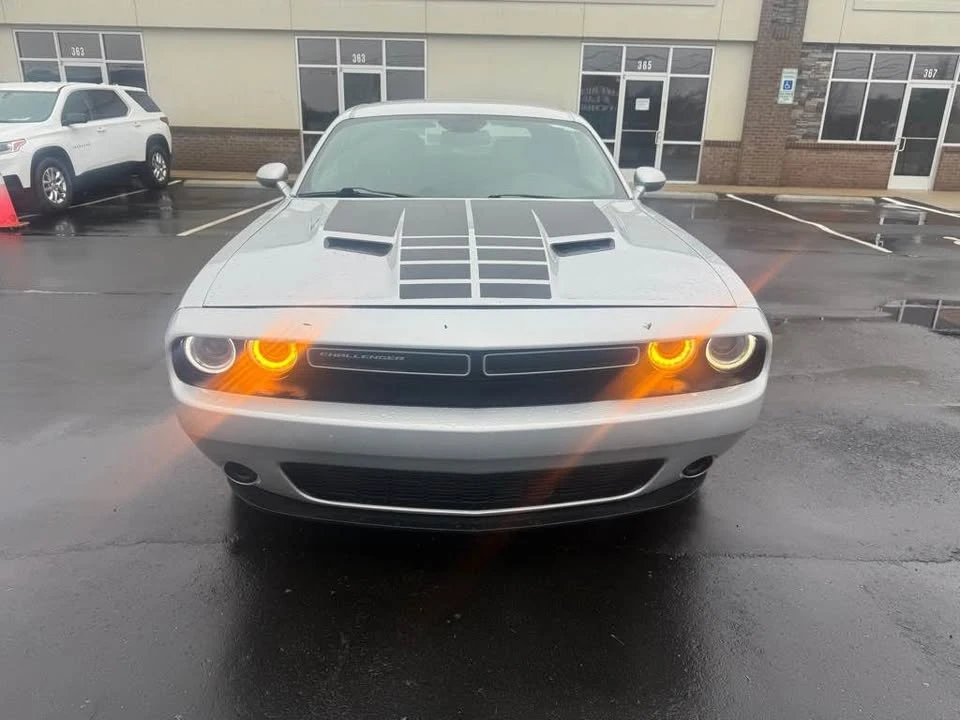 2019 Dodge Challenger 3rd Gen - Image 2 of 12