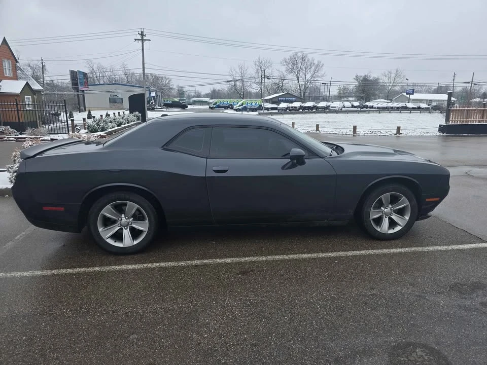 2019 Dodge Challenger 3rd Gen - Image 2 of 5