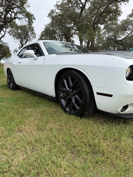 2019 Dodge Challenger 3rd Gen - Image 2 of 10