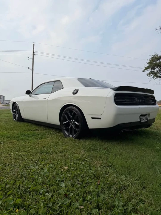 2019 Dodge Challenger 3rd Gen - Image 4 of 10