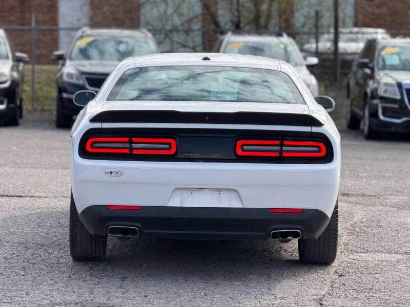 2019 Dodge Challenger 3rd Gen - Image 4 of 10