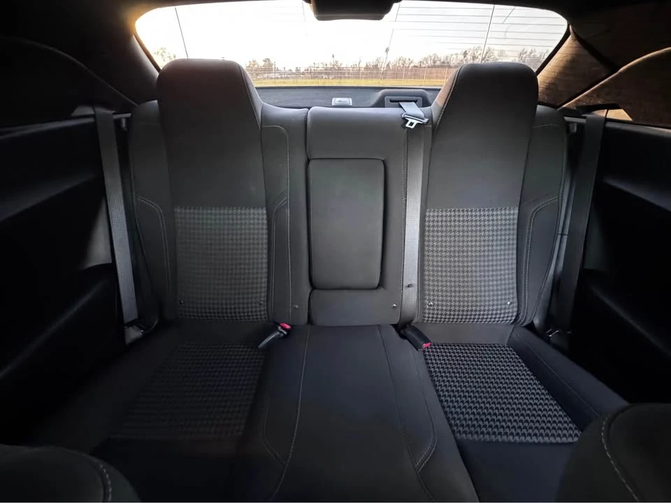 2019 Dodge Challenger 3rd Gen - Image 12 of 19