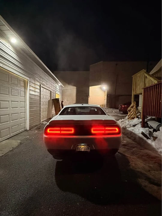 2019 Dodge Challenger 3rd Gen - Image 15 of 18