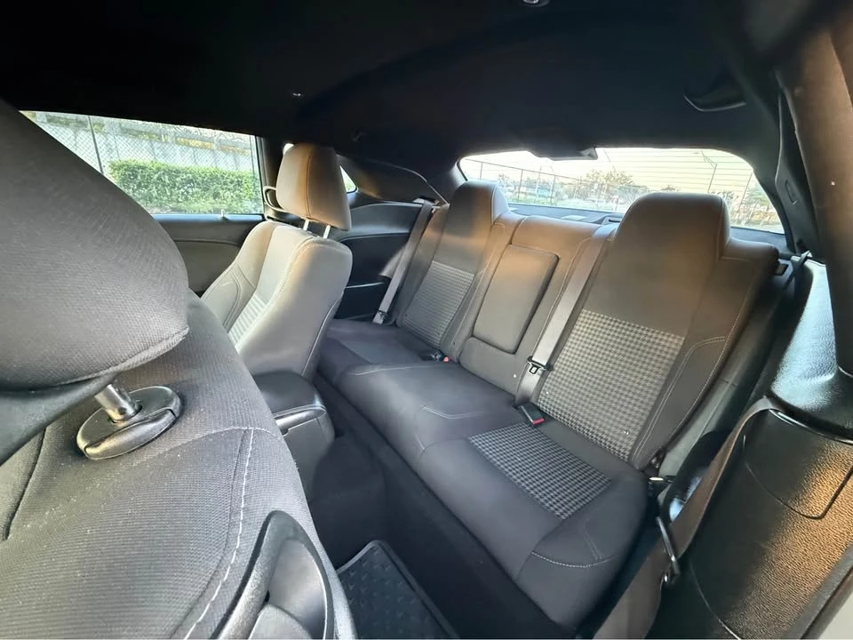 2019 Dodge Challenger 3rd Gen - Image 9 of 11