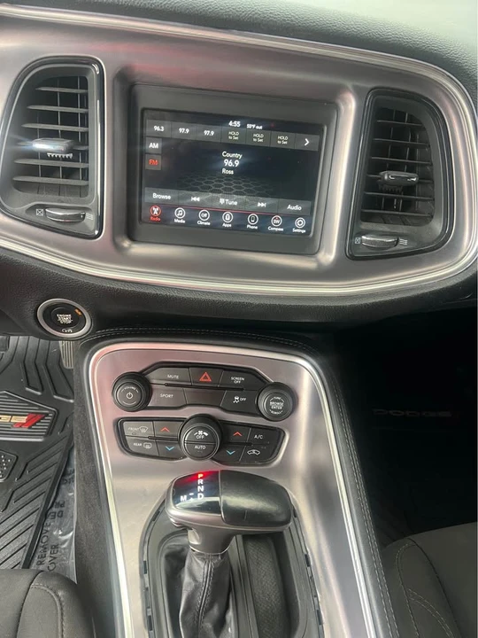2019 Dodge Challenger 3rd Gen - Image 14 of 17