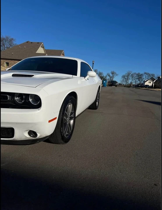 2019 Dodge Challenger 3rd Gen - Image 2 of 20