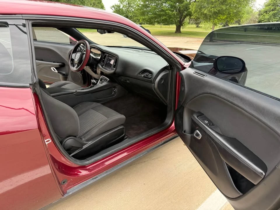 2019 Dodge Challenger 3rd Gen - Image 15 of 21