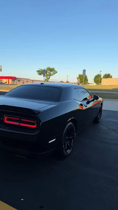 2019 Dodge Challenger 3rd Gen - Image 5 of 14