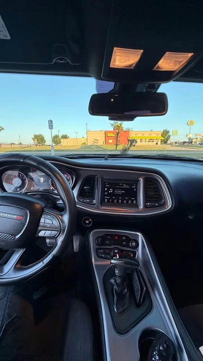 2019 Dodge Challenger 3rd Gen - Image 12 of 14