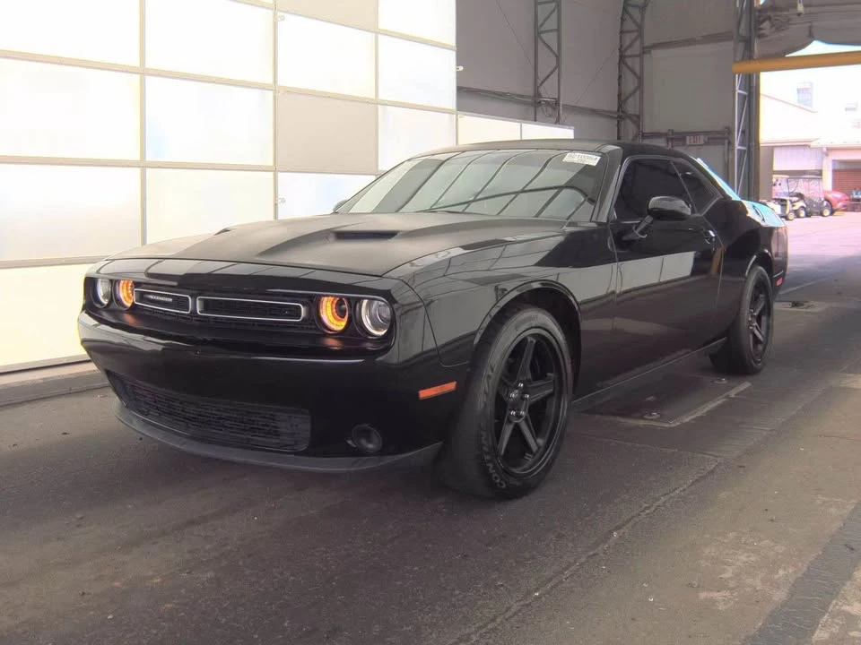 2019 Dodge Challenger 3rd Gen - Image 2 of 9
