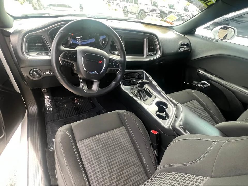 2019 Dodge Challenger 3rd Gen - Image 4 of 5