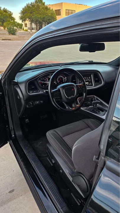 2019 Dodge Challenger 3rd Gen - Image 11 of 19