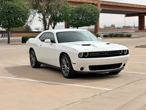 2019 Dodge Challenger SXT