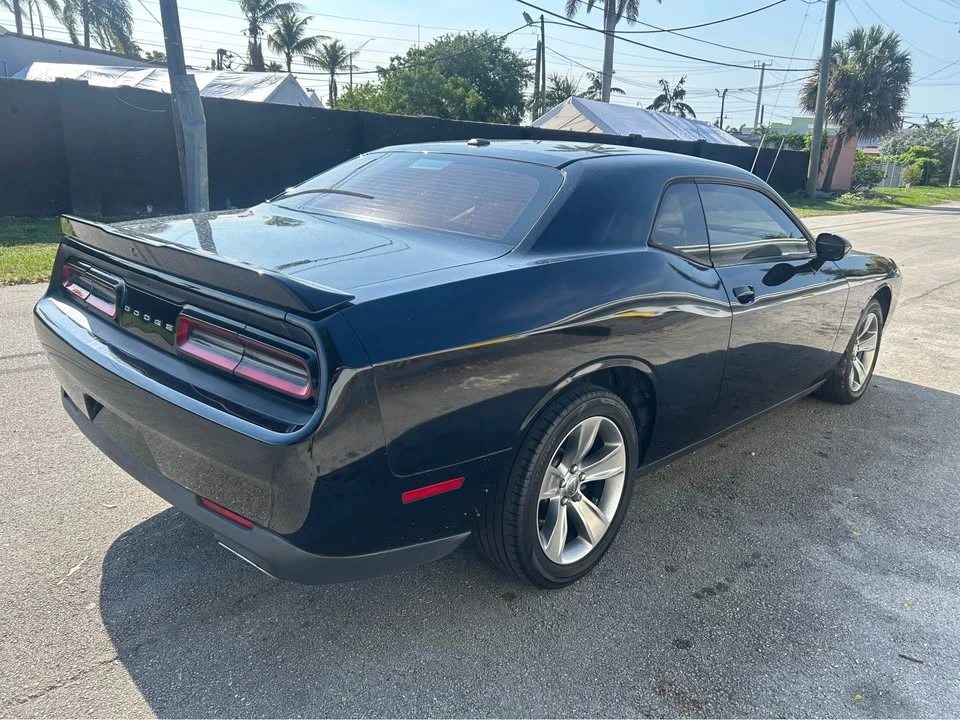 2019 Dodge Challenger 3rd Gen - Image 4 of 10