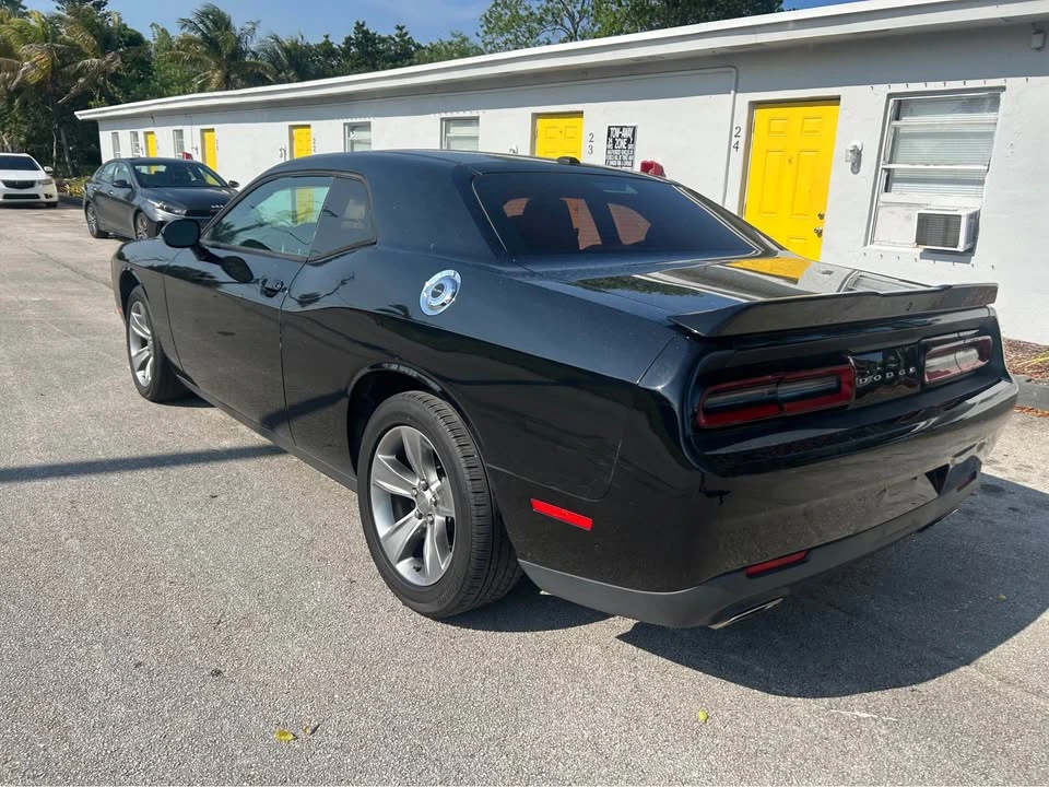 2019 Dodge Challenger 3rd Gen - Image 6 of 10