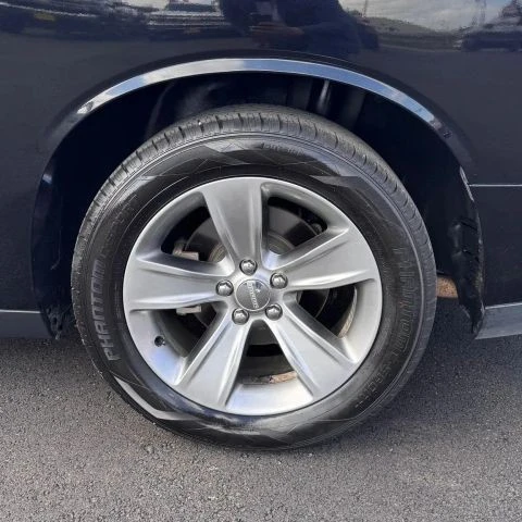 2019 Dodge Challenger 3rd Gen - Image 7 of 13