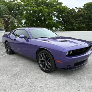 2019 Dodge Challenger SXT Coupe 2D