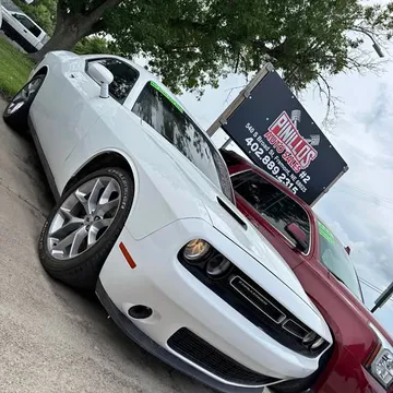 2019 Dodge Challenger SXT Coupe 2D