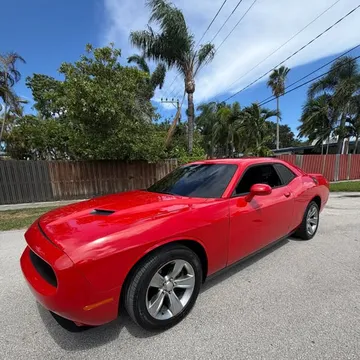 2019 Dodge Challenger SXT Coupe