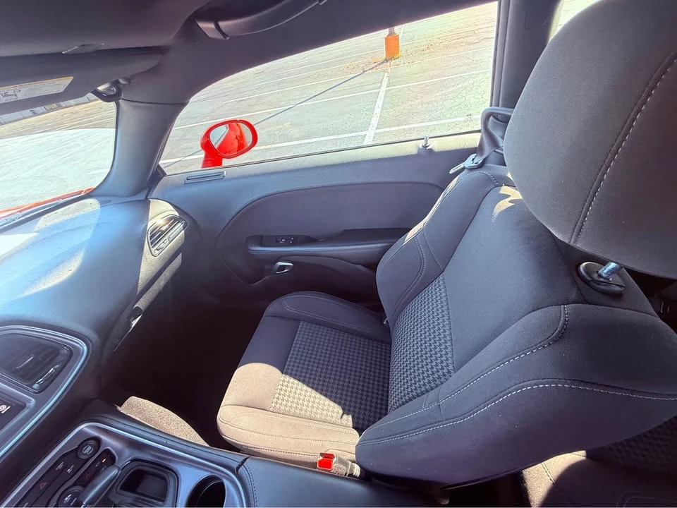 2019 Dodge Challenger 3rd Gen - Image 10 of 16