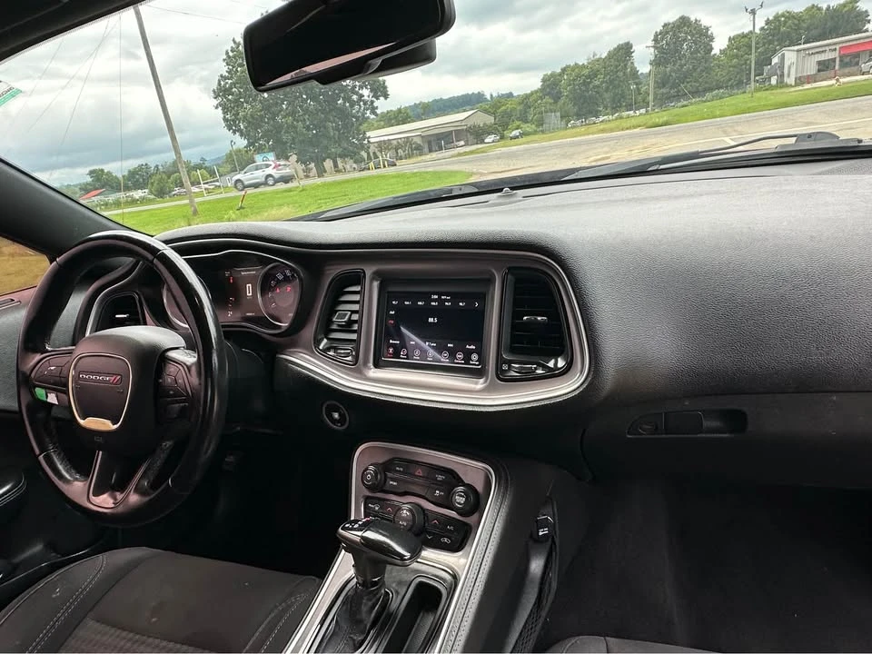 2019 Dodge Challenger 3rd Gen - Image 10 of 16