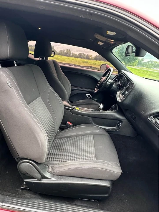 2019 Dodge Challenger 3rd Gen - Image 9 of 16