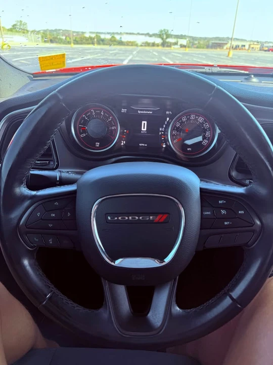2019 Dodge Challenger 3rd Gen - Image 11 of 16
