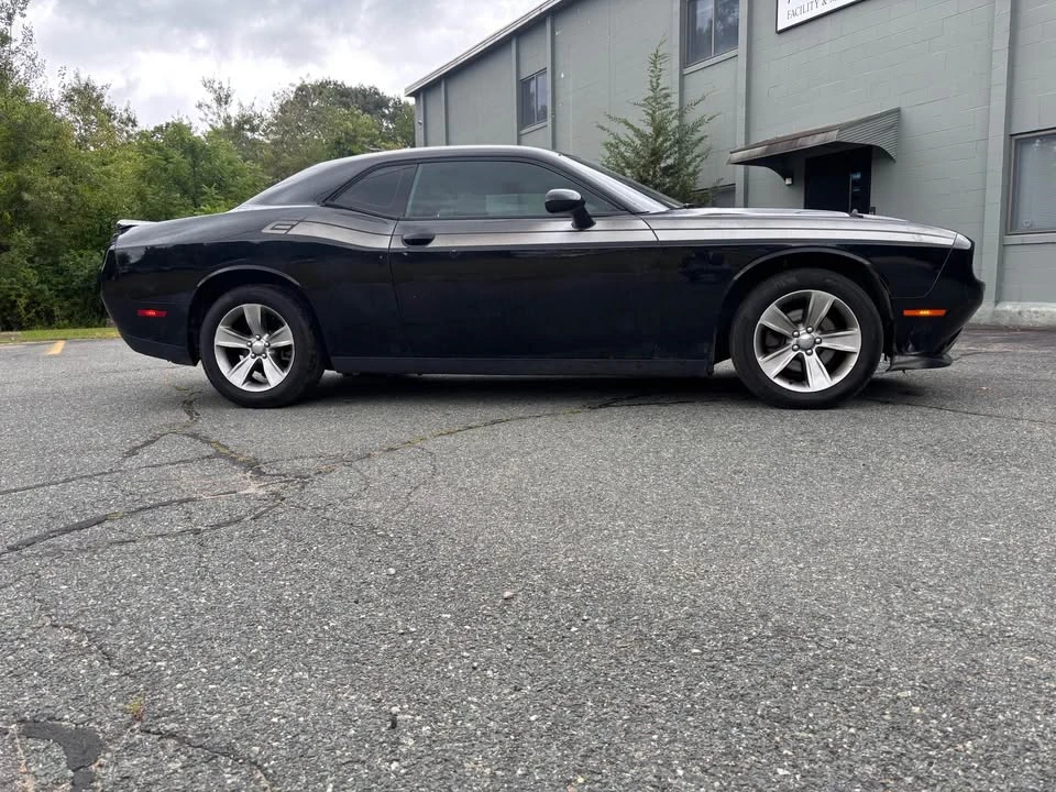 2019 Dodge Challenger 3rd Gen - Image 2 of 10