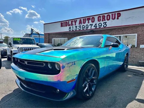 2019 Dodge Challenger SXT Coupe 2D