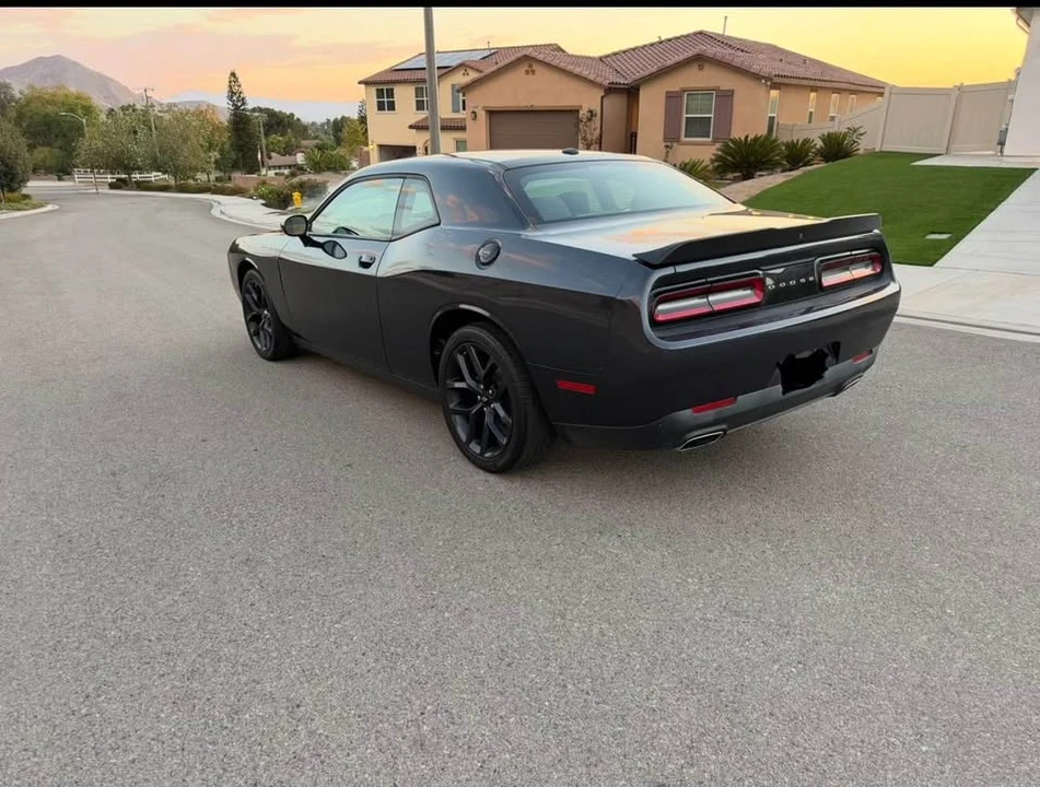 2019 Dodge Challenger 3rd Gen - Image 7 of 15