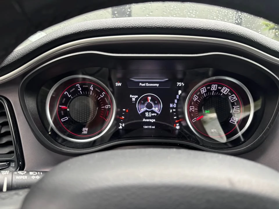 2019 Dodge Challenger 3rd Gen - Image 8 of 10