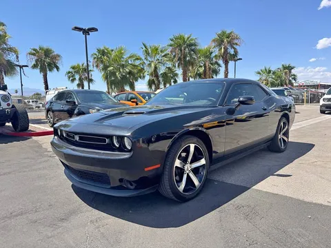 2019 Dodge Challenger SXT Coupe 2D