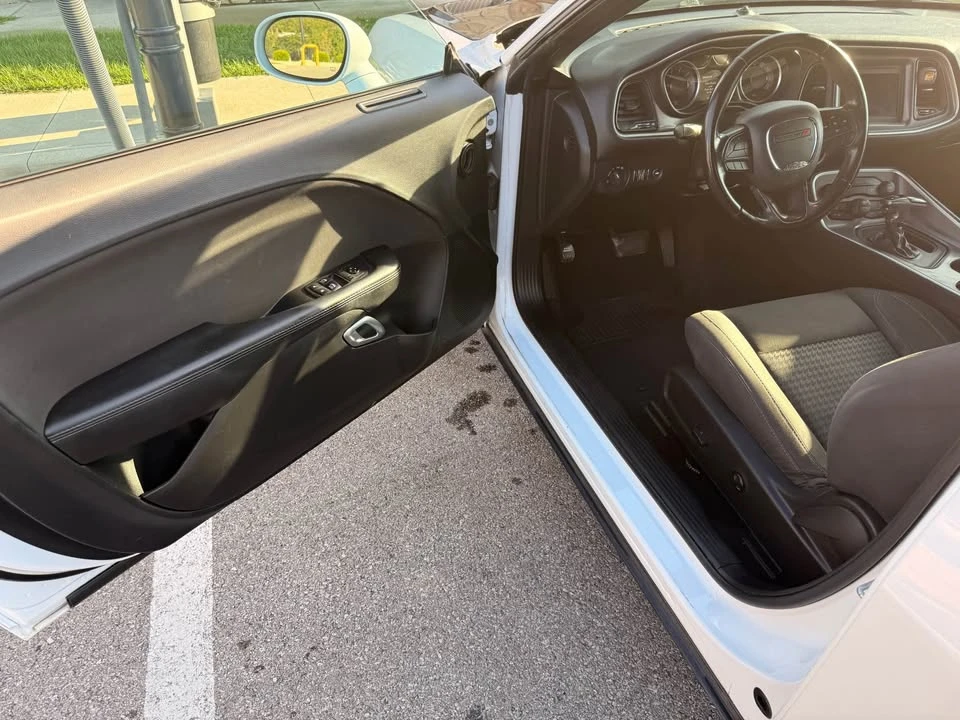 2019 Dodge Challenger 3rd Gen - Image 9 of 18