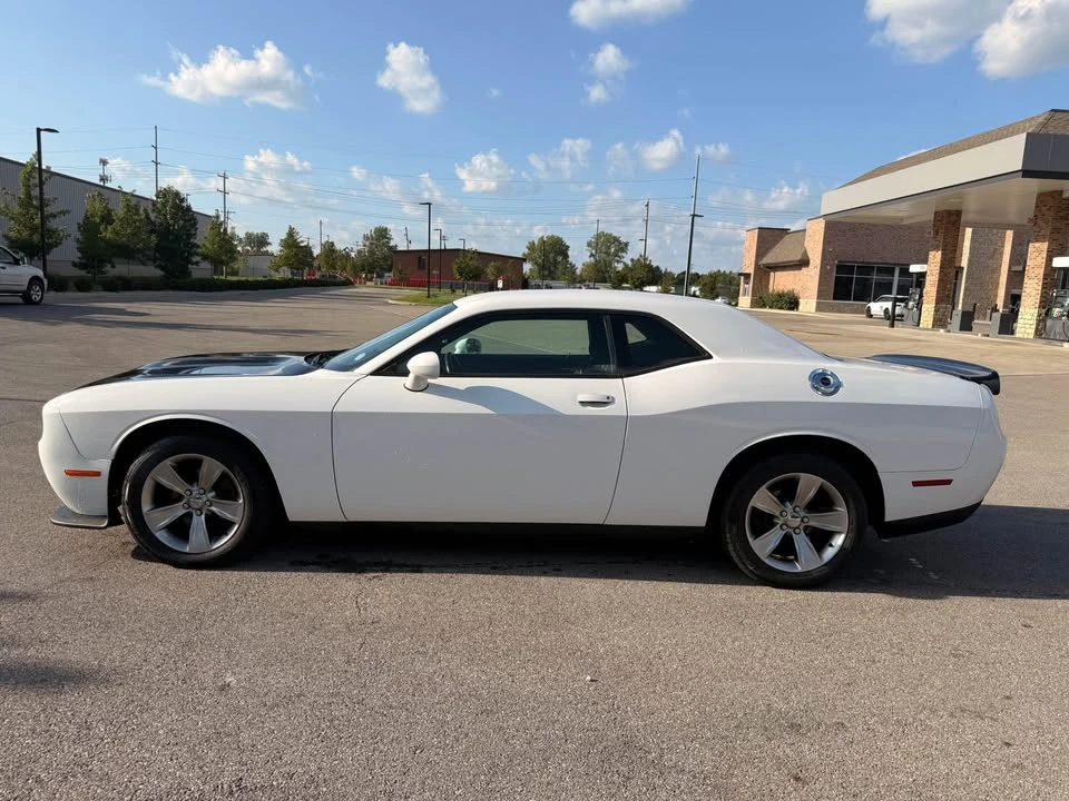 2019 Dodge Challenger 3rd Gen - Image 2 of 18