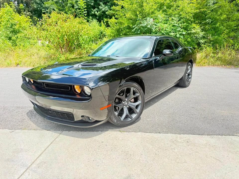 2019 Dodge Challenger 3rd Gen - Image 2 of 12