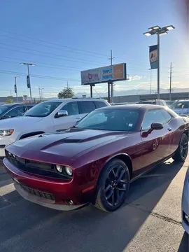 2019 Dodge Challenger SXT Coupe 2D