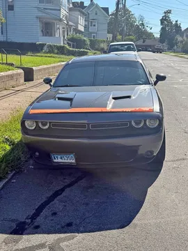 2019 Dodge Challenger SXT Coupe 2D