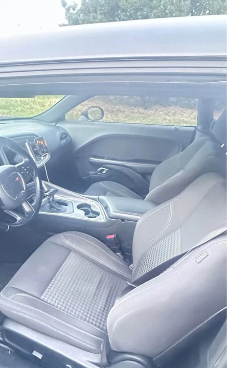 2019 Dodge Challenger 3rd Gen - Image 5 of 13