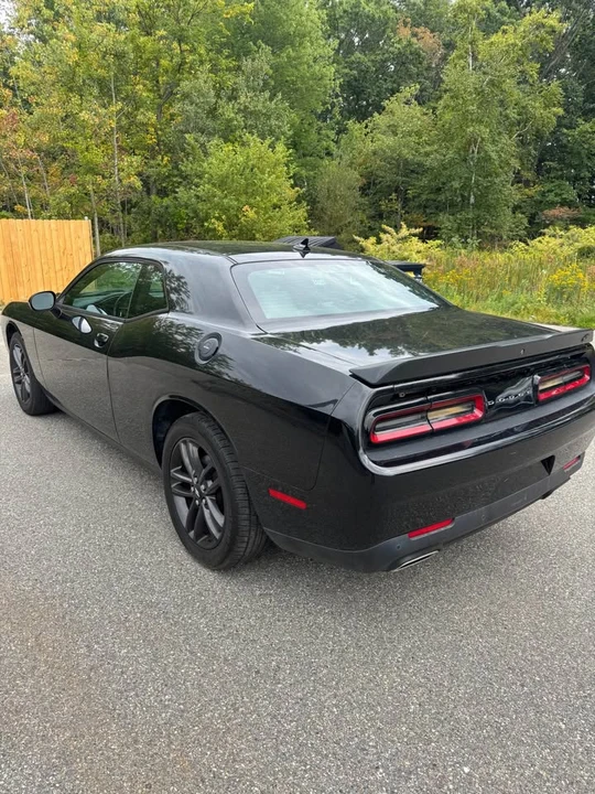 2019 Dodge Challenger 3rd Gen - Image 4 of 11